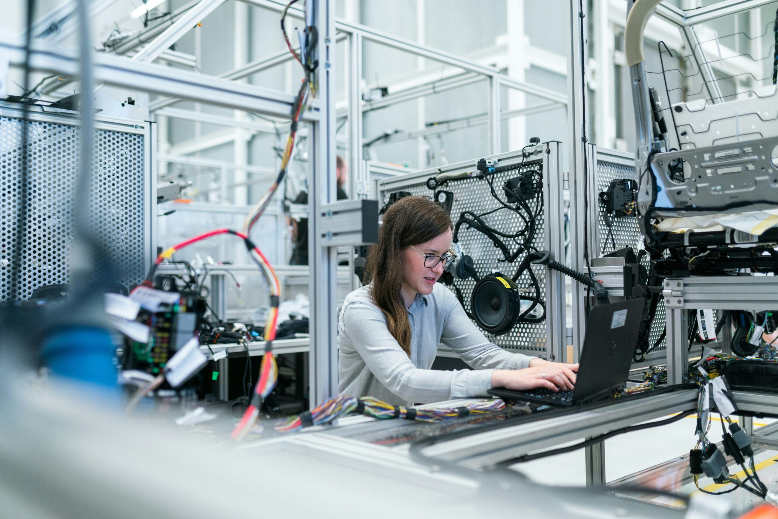 Read more about the article Why an Integrated Aftermarket Portal is a Game-Changer for Manufacturers